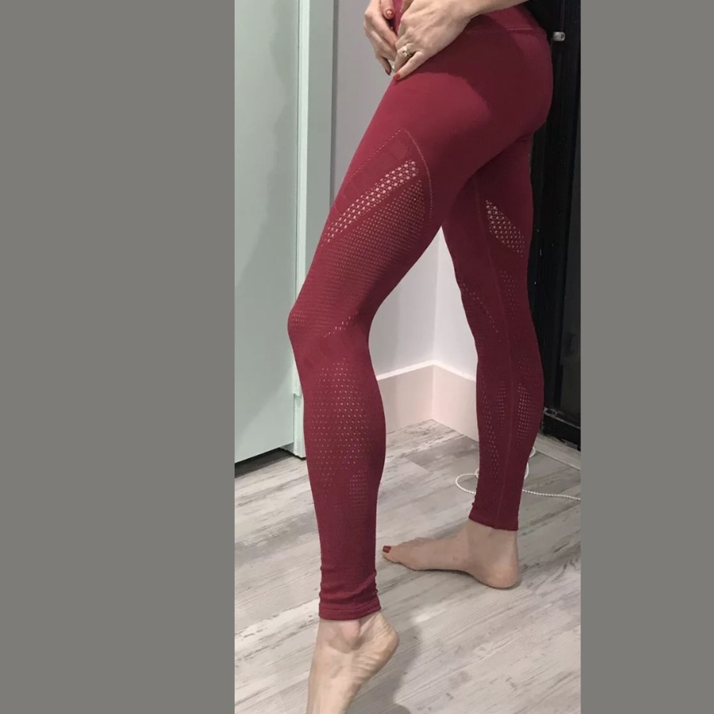 Lululemon Reveal Tight Interconnect 25.5” Leggings